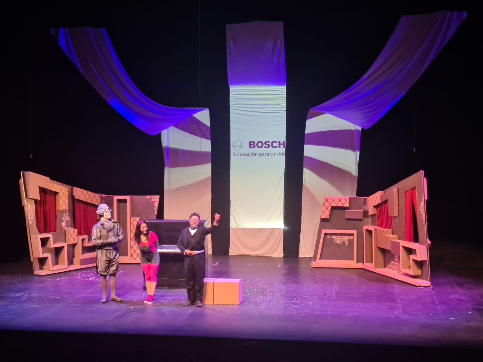Obra de Teatro para los alumnos del Colegio Chapultepec de San Luis en